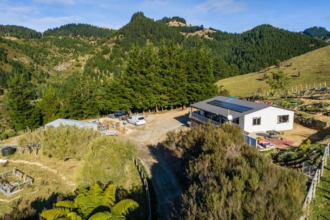 Photo of property in 132 Mount Holdsworth Road, Mount Holdsworth, Carterton, 5791