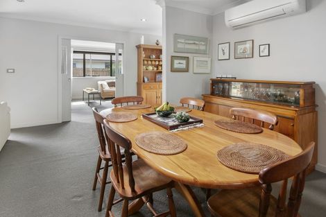 Photo of property in 111b Carlyle Street, Leamington, Cambridge, 3432