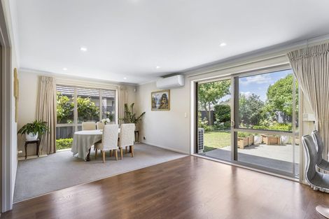 Photo of property in 12 Silkwood Crescent, Karaka, Papakura, 2113