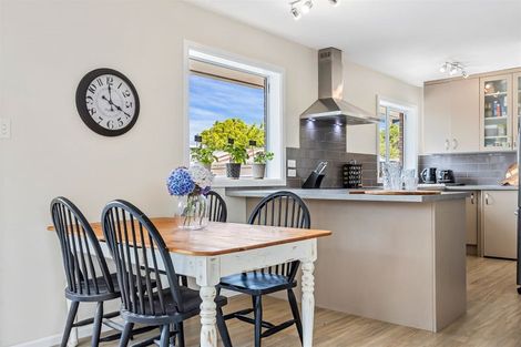 Photo of property in 95 Kendal Avenue, Burnside, Christchurch, 8053