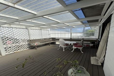 Photo of property in 68 Newington Road, Henderson, Auckland, 0612