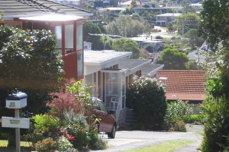 Photo of property in 2/7 Newhaven Terrace, Mairangi Bay, Auckland, 0630