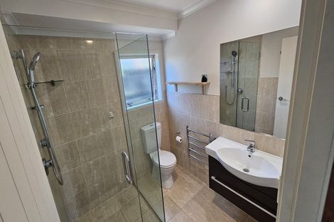 Photo of property in 11 Courtenay Place, Owhata, Rotorua, 3010