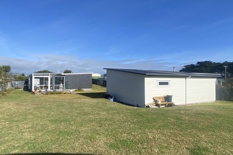 Photo of property in 3 Kent Terrace, Foxton Beach, Foxton, 4815