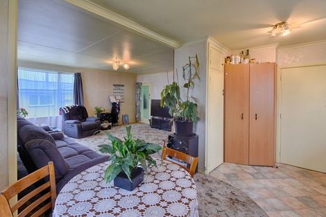 Photo of property in 16 Walker Street, East Gore, Gore, 9710