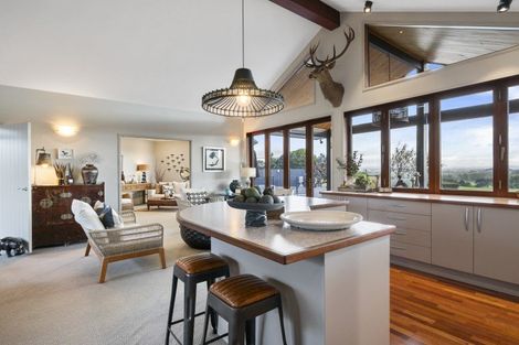 Photo of property in 70 Kakariki Road, Marton, 4787