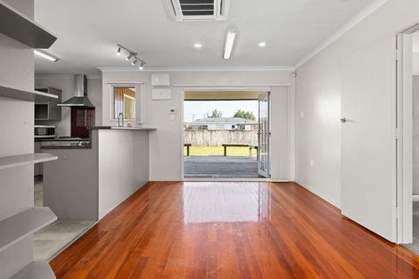 Photo of property in 3 Thornton Place, Melville, Hamilton, 3206