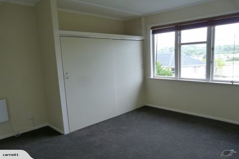 Photo of property in 13 Magdalen Street, Tawa, Wellington, 5028