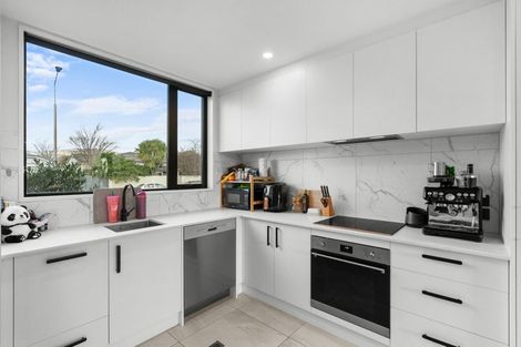 Photo of property in 1/18 Rutherford Street, Woolston, Christchurch, 8023