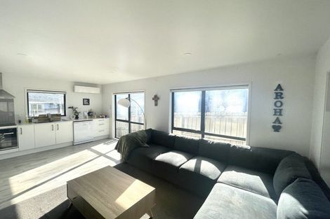 Photo of property in 32 Fairlight Place, Manurewa, Auckland, 2102