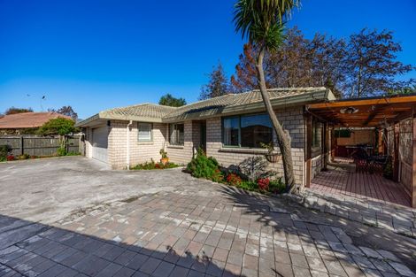 Photo of property in 14 Scotts Field Drive, Takanini, 2112