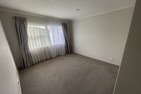 Photo of property in 23 Manene Street, Wattle Downs, Auckland, 2103