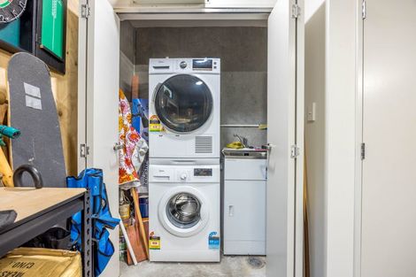 Photo of property in 5e Geddes Terrace, Avondale, Auckland, 1026