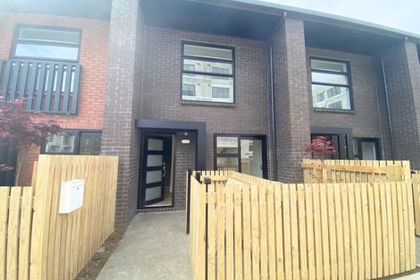 Photo of property in 50 Rauemi Way, Te Atatu South, Auckland, 0610