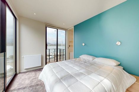 Photo of property in 460 Evans Bay Parade, Hataitai, Wellington, 6021