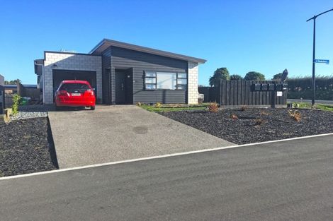 Photo of property in 2 Onukutara Place, Huntington, Hamilton, 3210