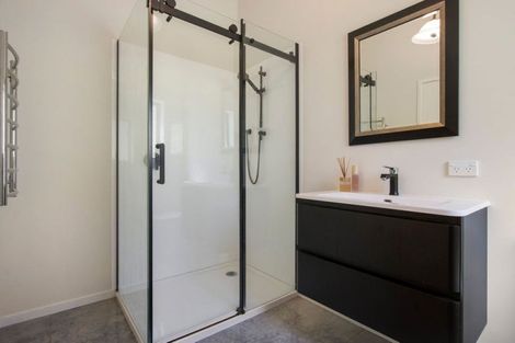 Photo of property in 28 Lindemann Road, Katikati, 3170