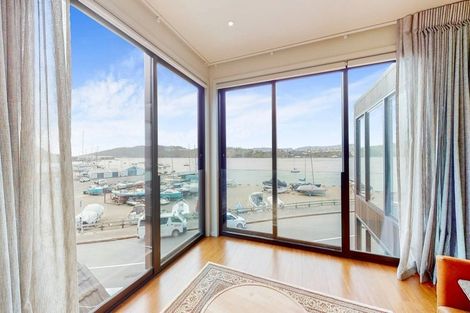 Photo of property in 460 Evans Bay Parade, Hataitai, Wellington, 6021