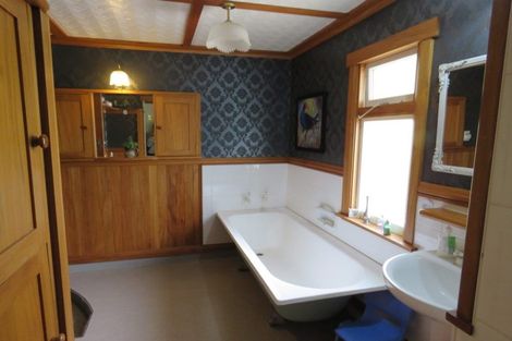 Photo of property in 49 Cameron Street, New Plymouth, 4310