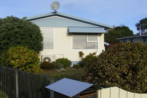 Photo of property in 66 Richmond Avenue, Richmond Heights, Taupo, 3330