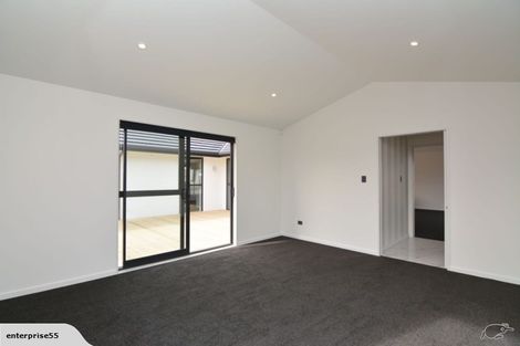 Photo of property in 5 Ciaran Close, Broomfield, Christchurch, 8042