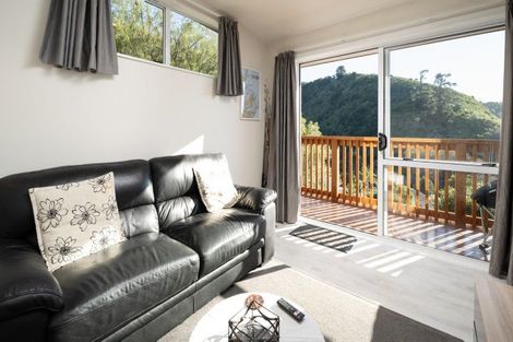 Photo of property in 7 Webster Place, Picton, 7220