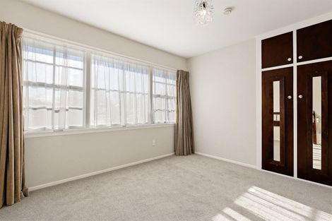 Photo of property in 5 Dalefield Drive, Cashmere, Christchurch, 8022