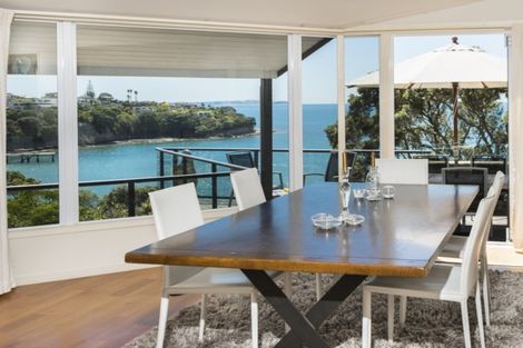 Photo of property in 7 Bournemouth Terrace, Murrays Bay, Auckland, 0630