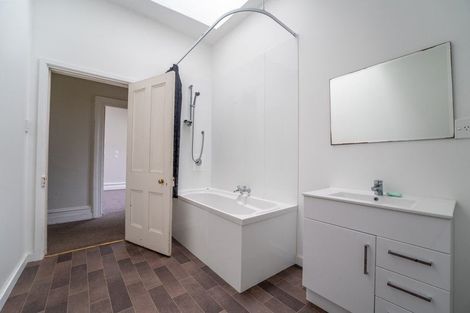 Photo of property in 92-98 High Street, Waimate, 7924