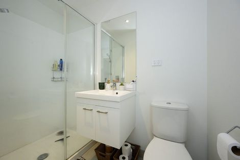 Photo of property in 5/2b Walsall Street, Avondale, Auckland, 1026