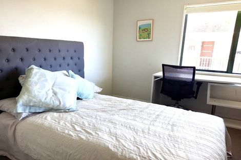 Photo of property in 216 Whangaparaoa Road, Red Beach, 0932