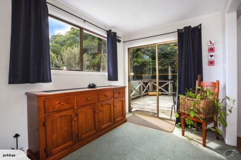 Photo of property in 5 Kiriwai Road, Paremata, Porirua, 5024
