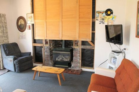 Photo of property in 50 Neighbours Street, Waimangaroa, Westport, 7891