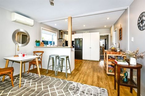 Photo of property in 41 Effingham Street, North New Brighton, Christchurch, 8083