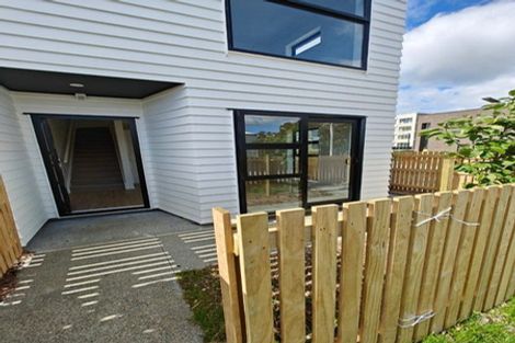 Photo of property in 150a Mcleod Road, Te Atatu South, Auckland, 0610