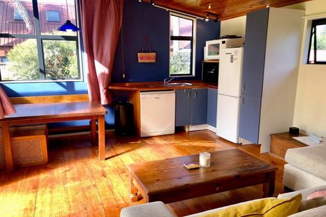 Photo of property in 54 Opahi Bay Road, Mahurangi West, Warkworth, 0983