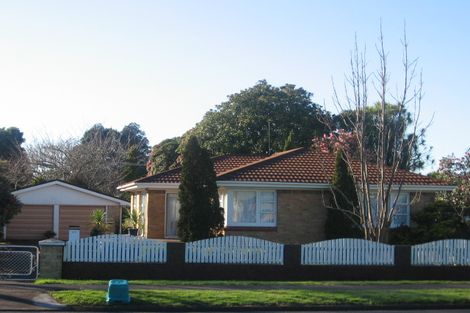 Photo of property in 372 Great South Road, Opaheke, Papakura, 2113