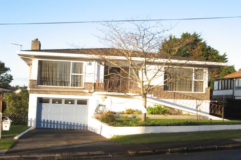 Photo of property in 8 Rothery Road, Hillpark, Auckland, 2102