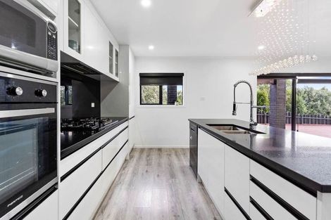 Photo of property in 7 Juvena Place, Clover Park, Auckland, 2019