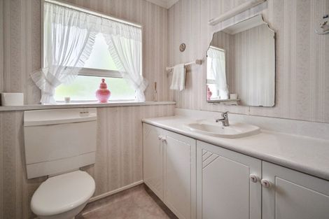 Photo of property in 36 Kopanga Road, Havelock North, 4130