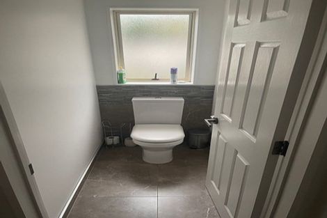 Photo of property in 4 Cinnabar Place, Westgate, Auckland, 0614