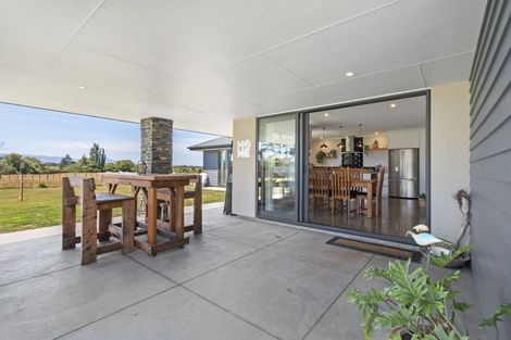 Photo of property in 728 Makino Road, Halcombe, Feilding, 4777