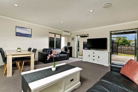 Photo of property in 61 Clea View, Gulf Harbour, Whangaparaoa, 0930