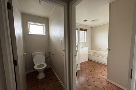 Photo of property in 66 Salamanca Road, Sunnynook, Auckland, 0620