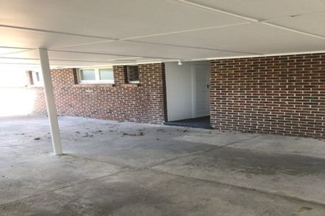 Photo of property in 1/68 Titirangi Road, New Lynn, Auckland, 0600