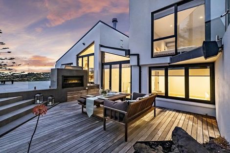 Photo of property in 21 Whareora Terrace, Cashmere, Christchurch, 8022