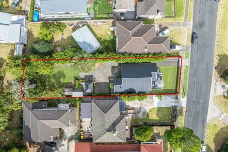 Photo of property in 6 Waterfront Road, Mangere Bridge, Auckland, 2022