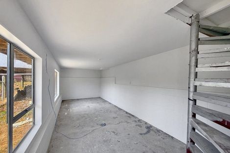 Photo of property in 99 Seabrook Avenue, New Lynn, Auckland, 0600