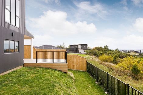 Photo of property in 18 Silkwood Place, Fitzherbert, Palmerston North, 4410