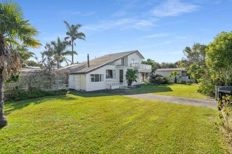 Photo of property in 54 Manaia Road, Tairua, 3508